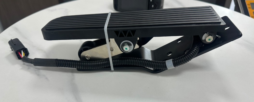 Electronic Accelerator Pedal Assembly Product Description