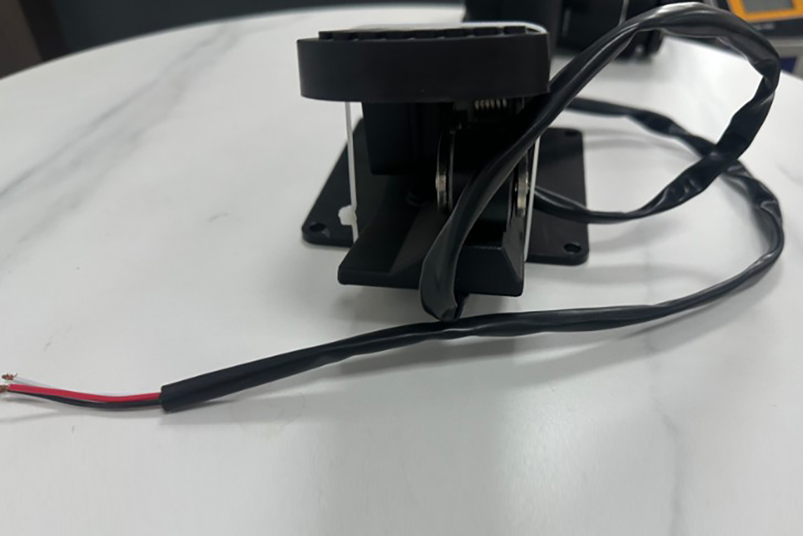 YL06ECB-11 Electronic Accelerator Pedal Assembly