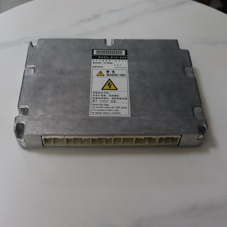 DENSO D88A-010-800 Engine Control Unit (ECU)