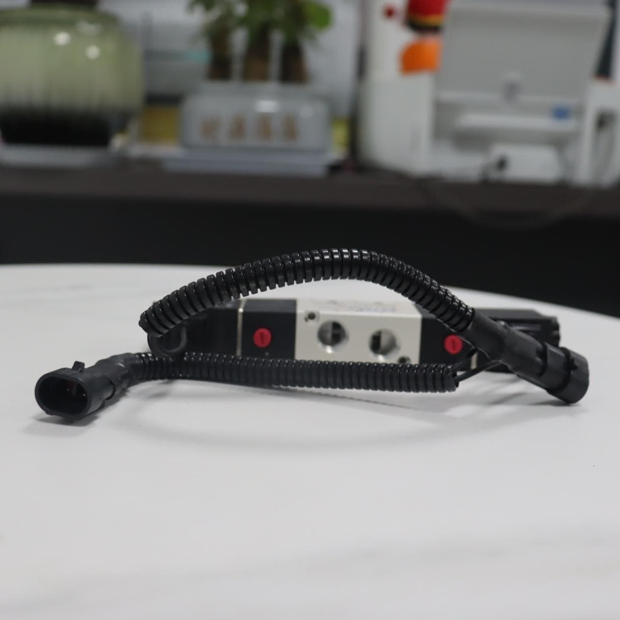 4V220-08 Double Solenoid 5/2 Way Solenoid Valve