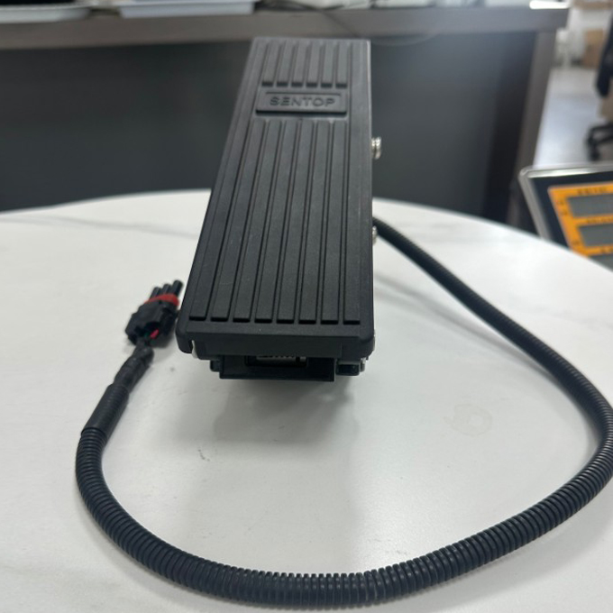 SENTOP BN60FCA Electronic Accelerator Pedal